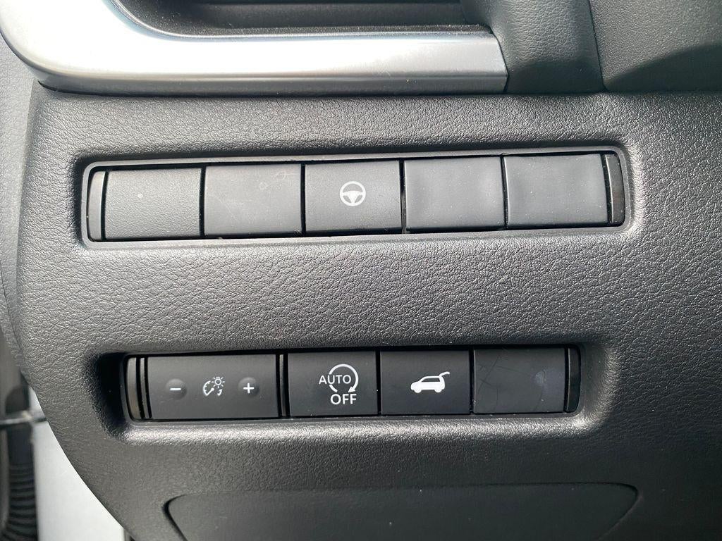 2024 Nissan Rogue SV FWD