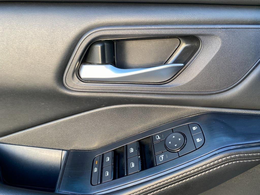 2024 Nissan Rogue SV FWD