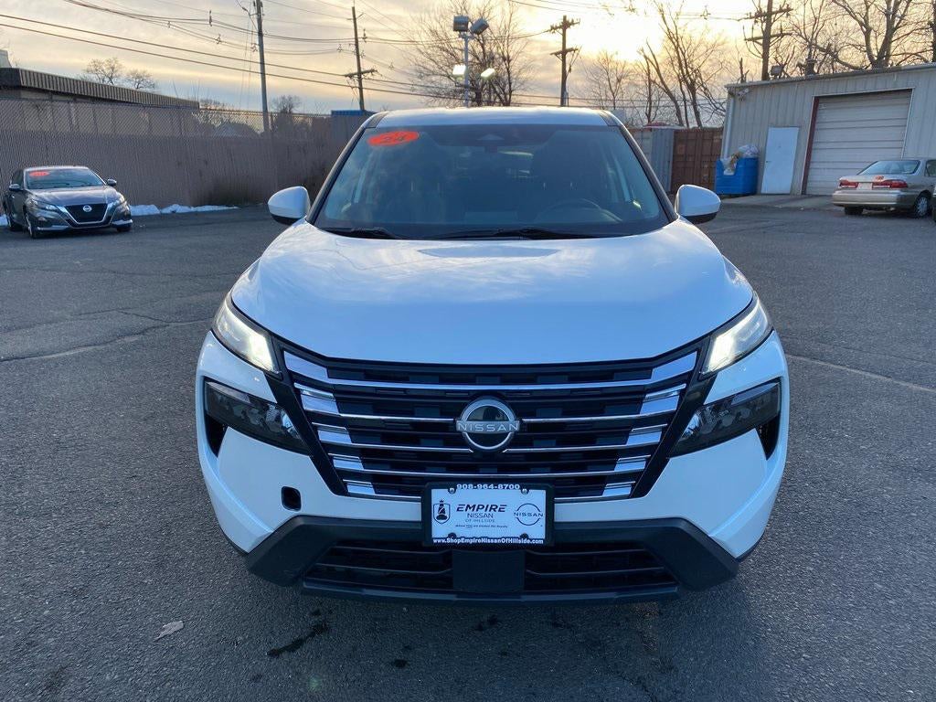 2024 Nissan Rogue SV FWD