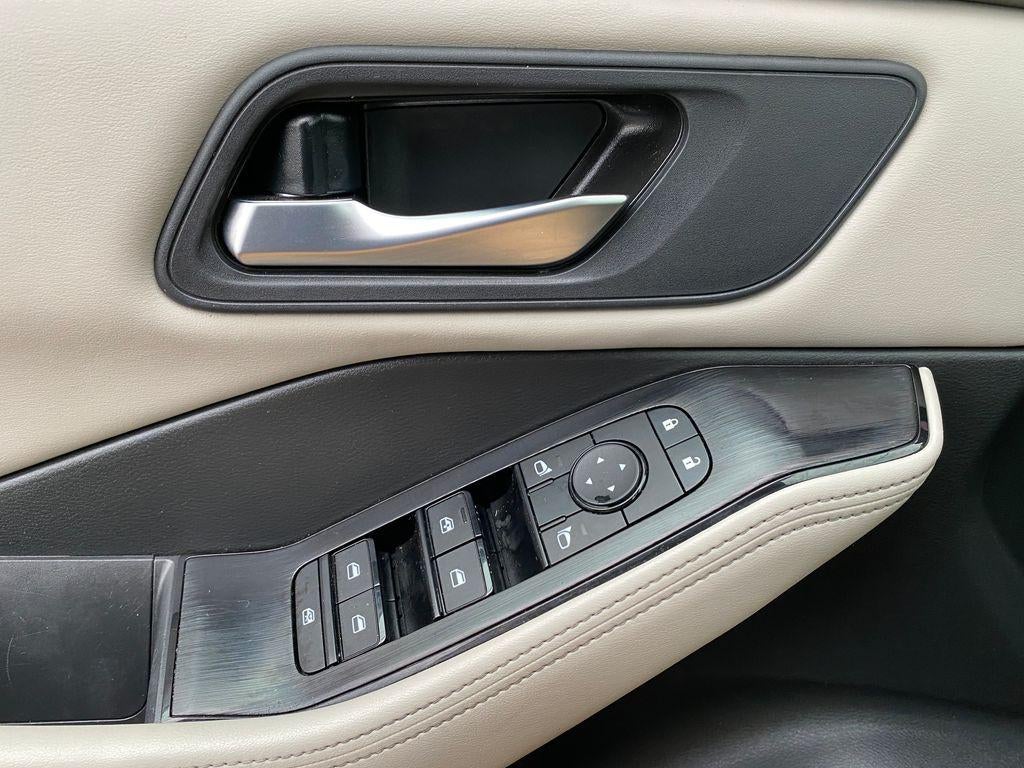 2025 Nissan Rogue SV Intelligent AWD