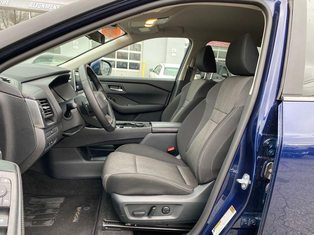 2025 Nissan Rogue SV Intelligent AWD