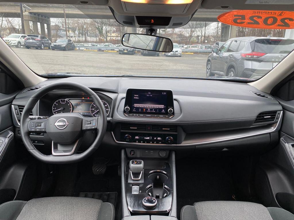 2025 Nissan Rogue SV Intelligent AWD