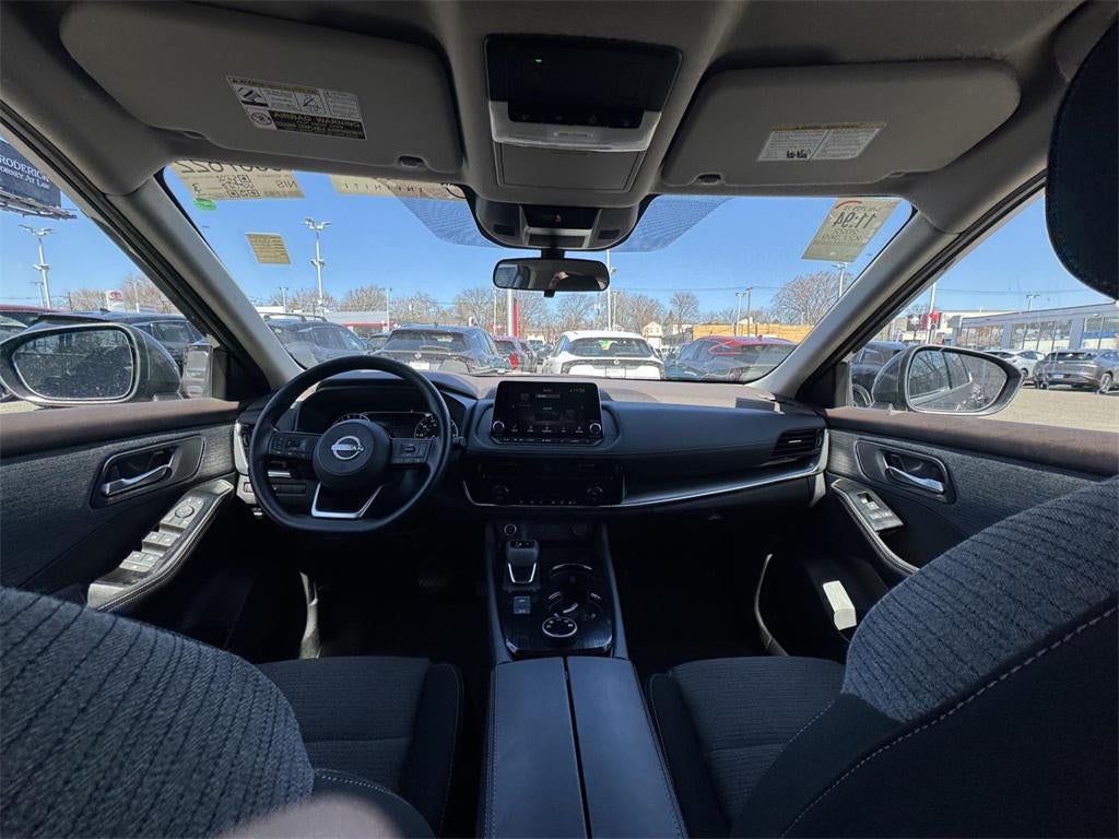 2022 Nissan Rogue SV Intelligent AWD
