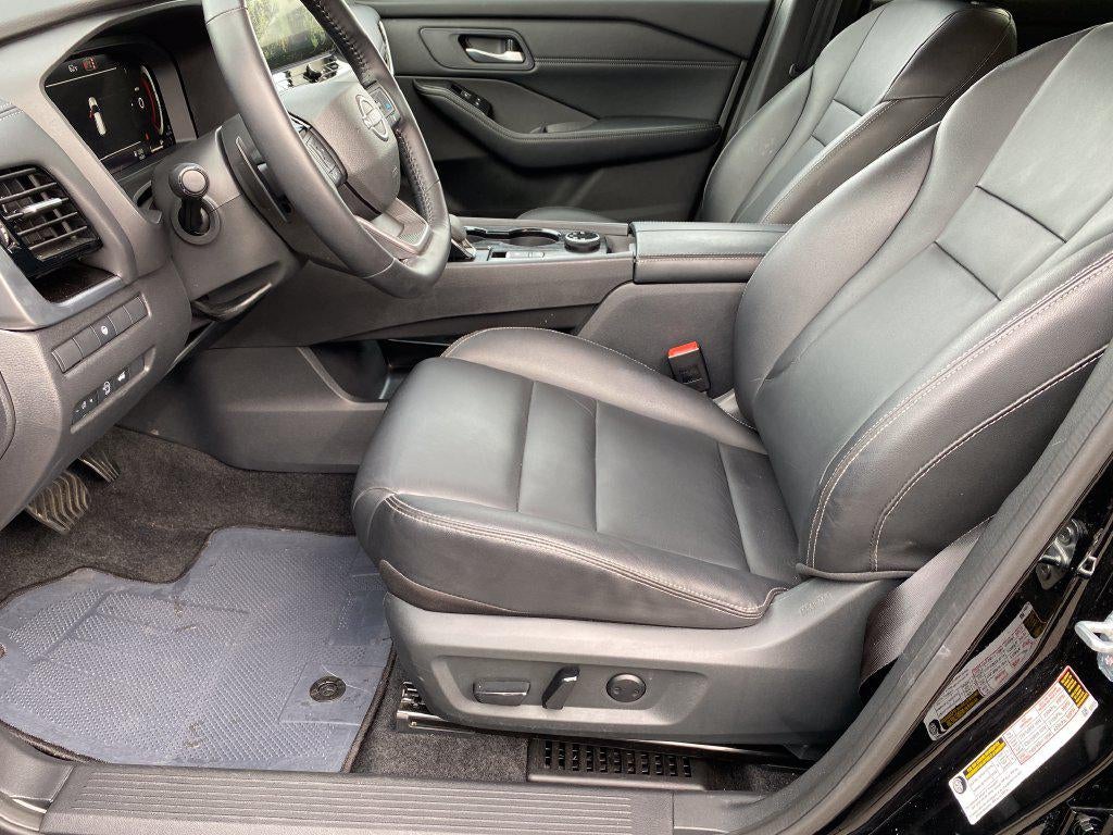 2026 Nissan Rogue SL