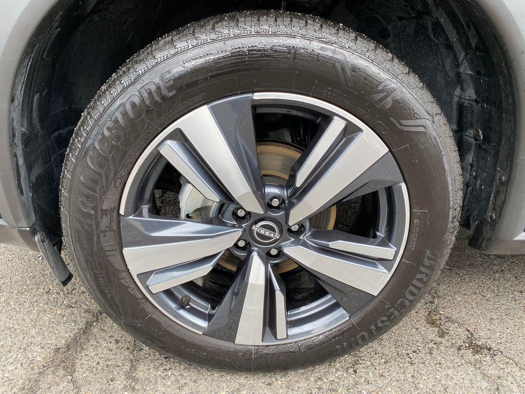 2026 Nissan Rogue SL