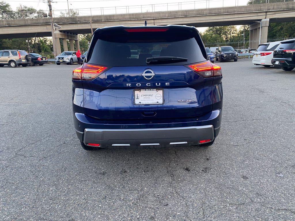 2026 Nissan Rogue SL
