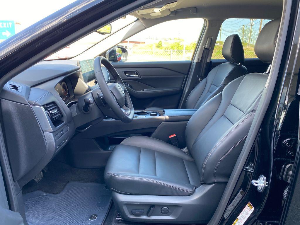 2026 Nissan Rogue SL