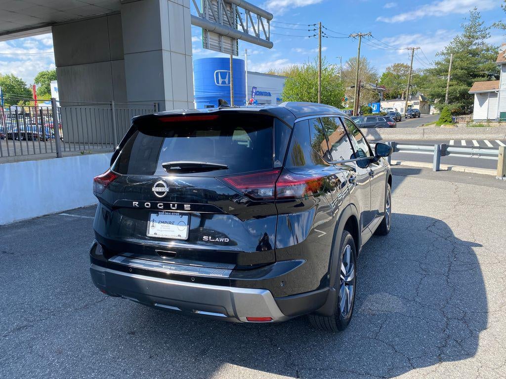 2026 Nissan Rogue SL