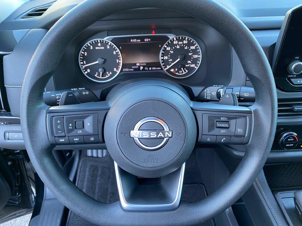 2025 Nissan Pathfinder S 4WD