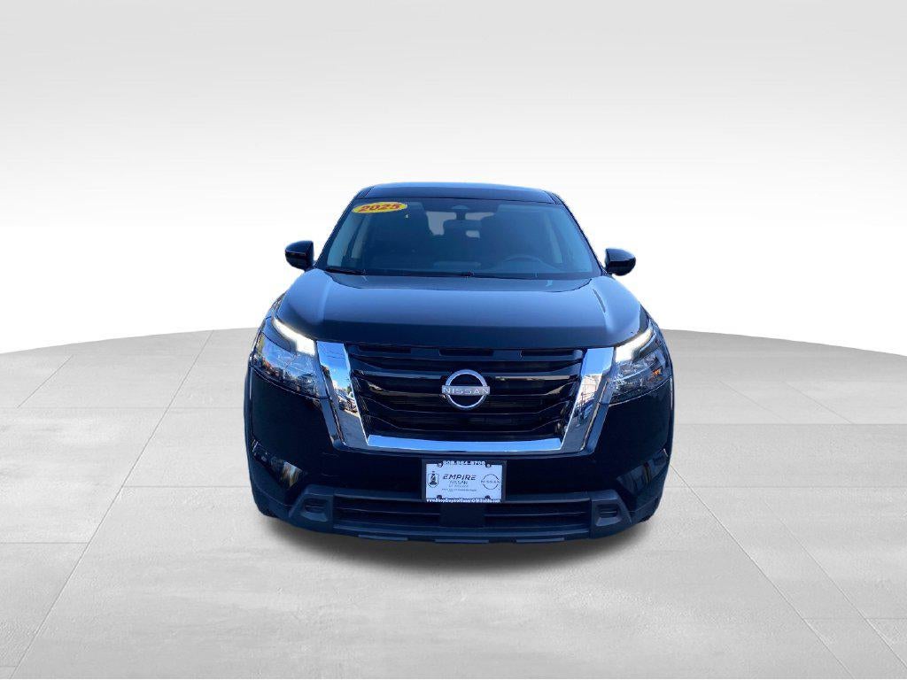 2025 Nissan Pathfinder S 4WD
