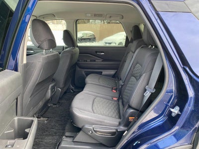 2022 Nissan Pathfinder S 4WD