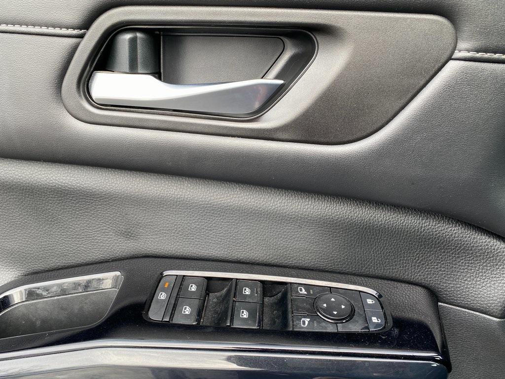 2022 Nissan Pathfinder S 4WD