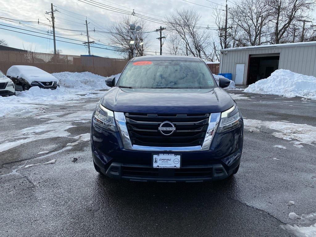 2022 Nissan Pathfinder S 4WD