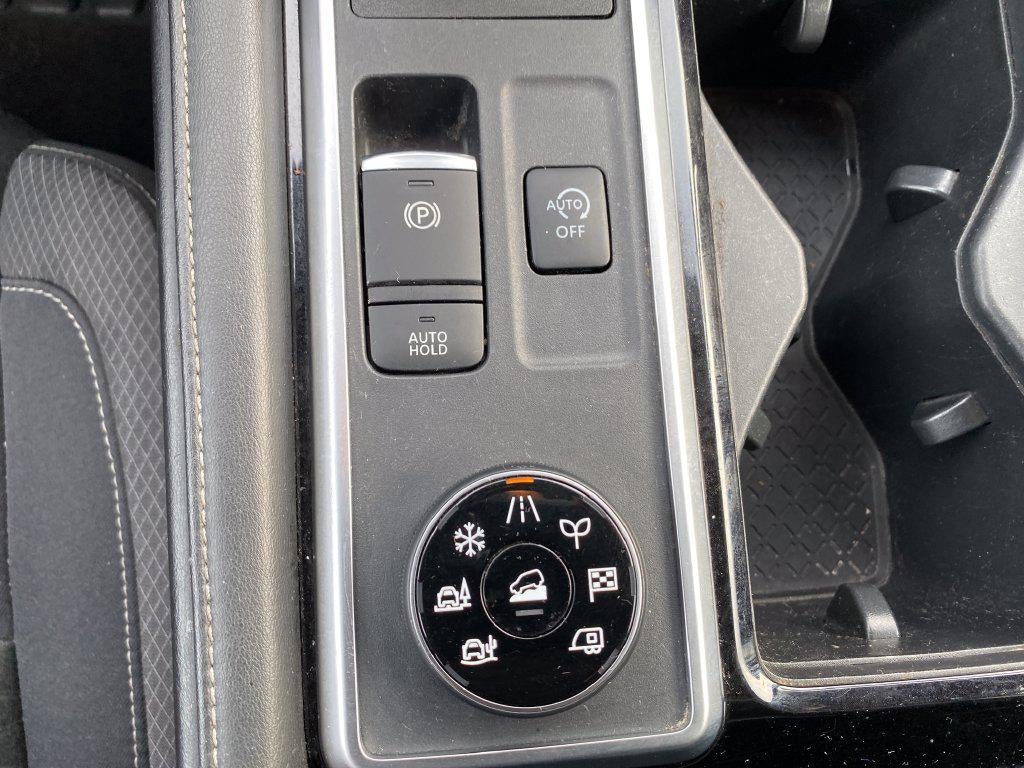 2022 Nissan Pathfinder S 4WD