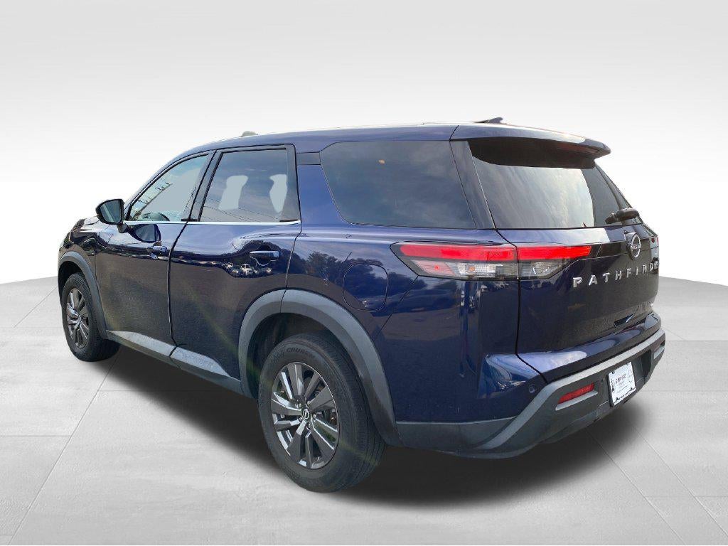 2022 Nissan Pathfinder S 4WD