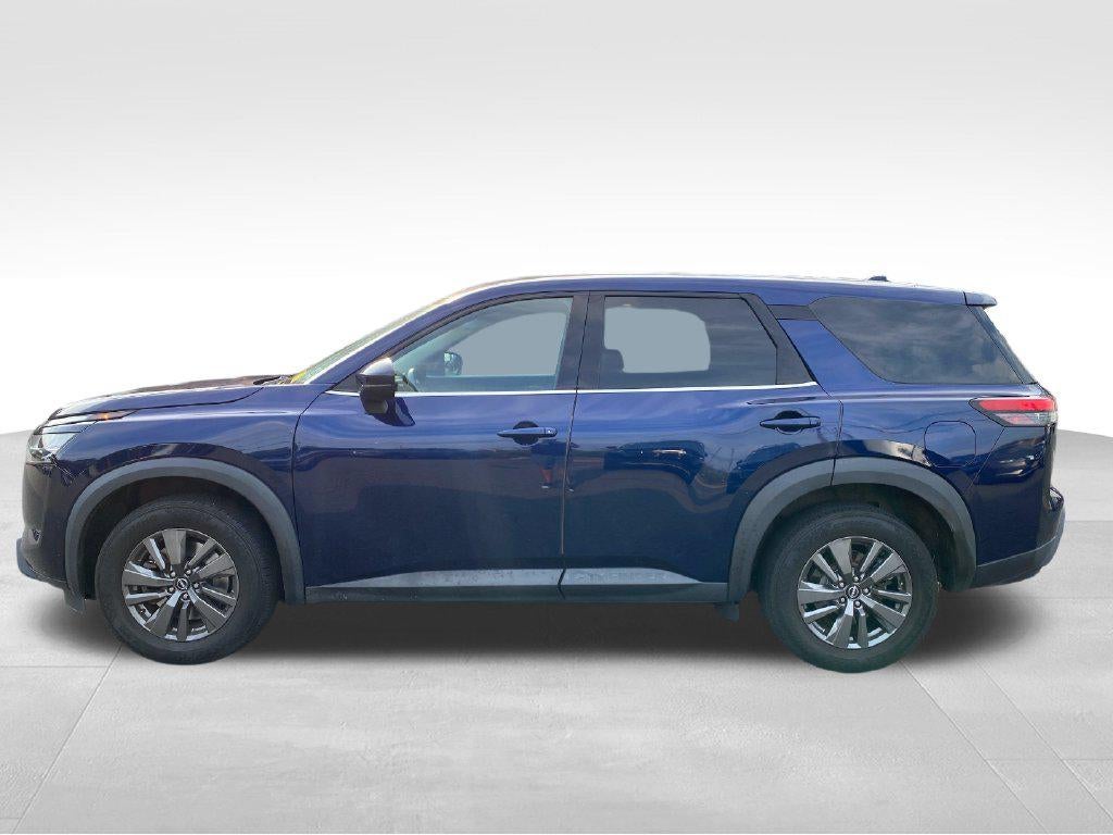 2022 Nissan Pathfinder S 4WD