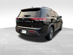 2024 Nissan Pathfinder SV FWD