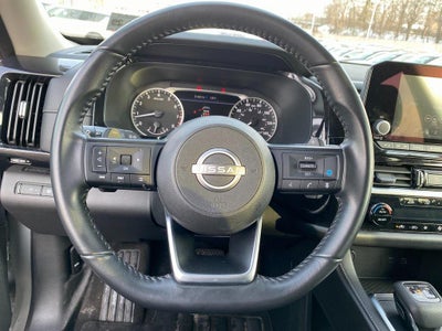 2024 Nissan Pathfinder SV FWD