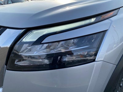 2024 Nissan Pathfinder SV FWD