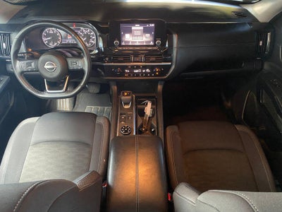 2025 Nissan Pathfinder SV 4WD