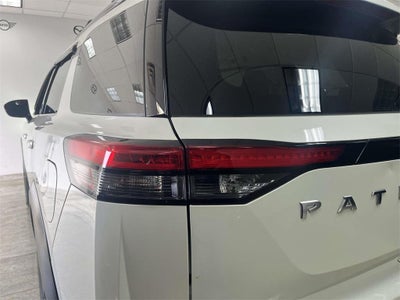 2022 Nissan Pathfinder SV 4WD