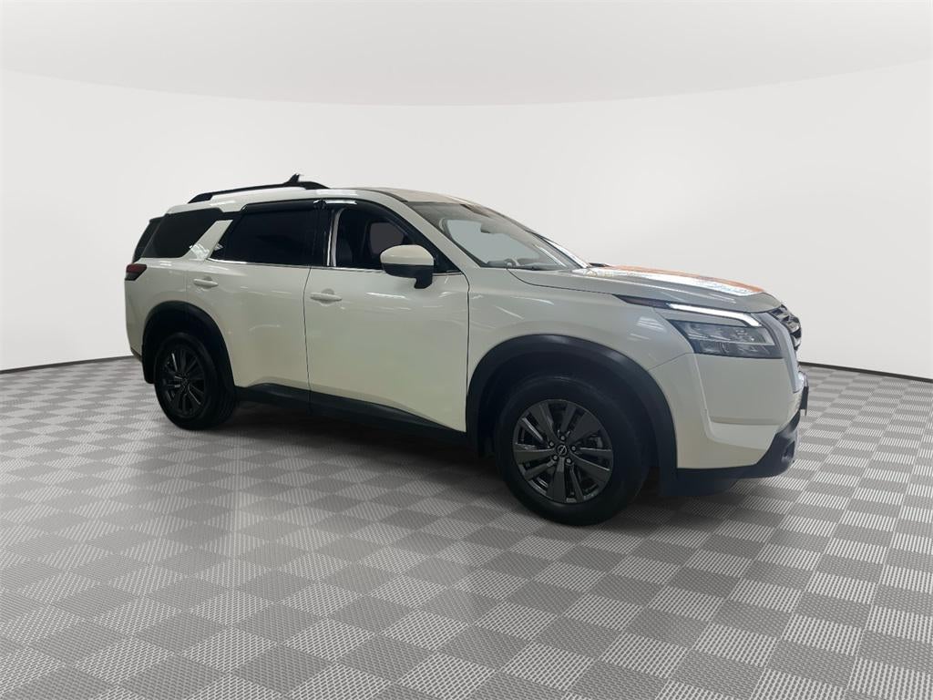 2022 Nissan Pathfinder SV 4WD