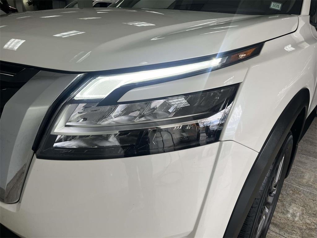 2022 Nissan Pathfinder SV 4WD