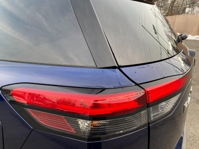 2024 Nissan Pathfinder SV 4WD