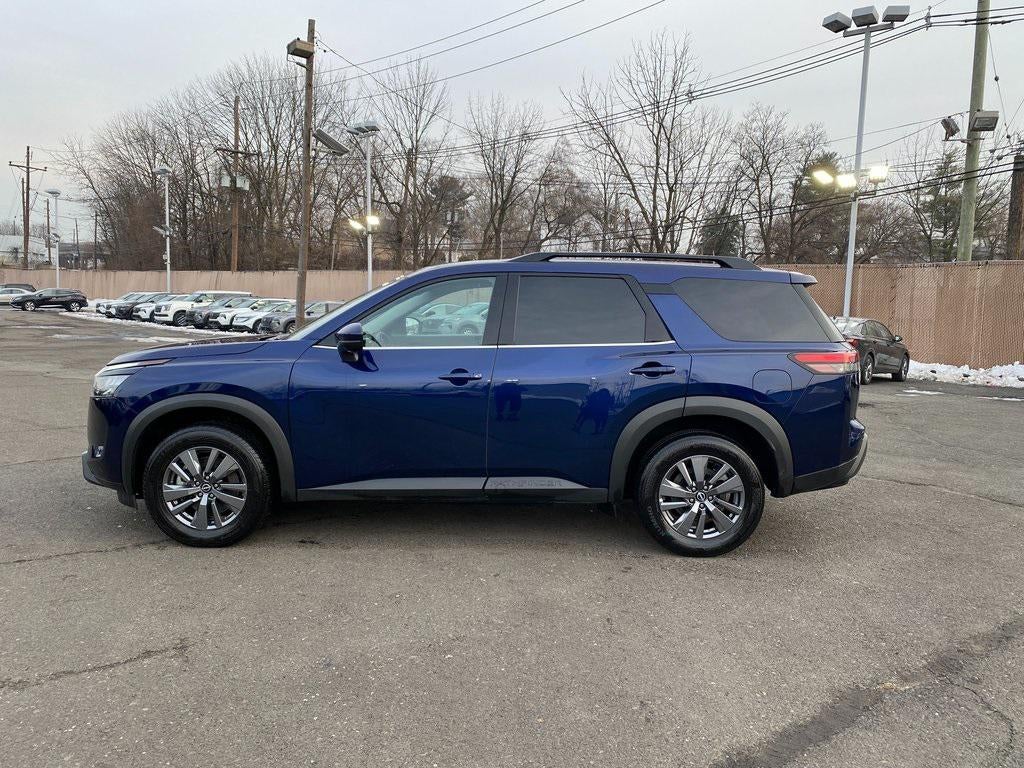 2024 Nissan Pathfinder SV 4WD