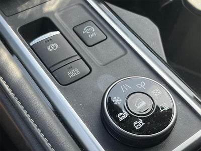 2022 Nissan Pathfinder SV 4WD