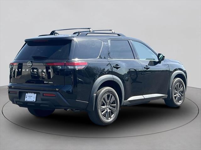 2022 Nissan Pathfinder SV 4WD
