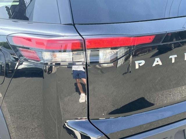 2022 Nissan Pathfinder SV 4WD