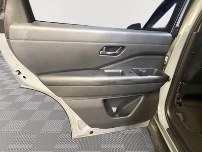 2023 Nissan Pathfinder Rock Creek 4WD