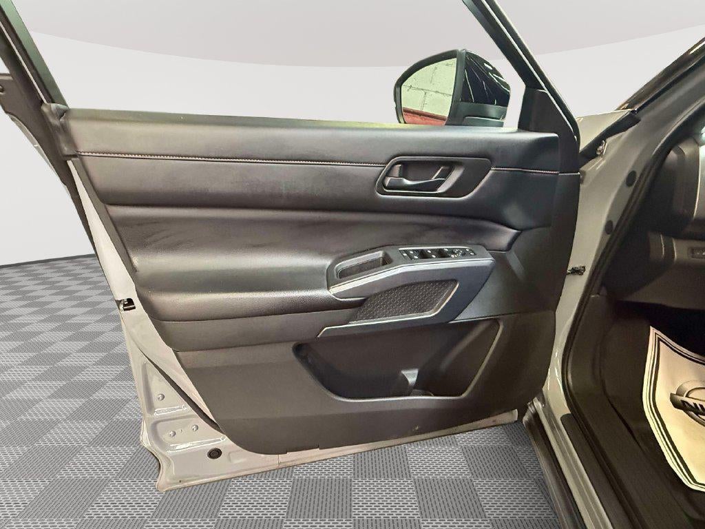 2023 Nissan Pathfinder Rock Creek 4WD