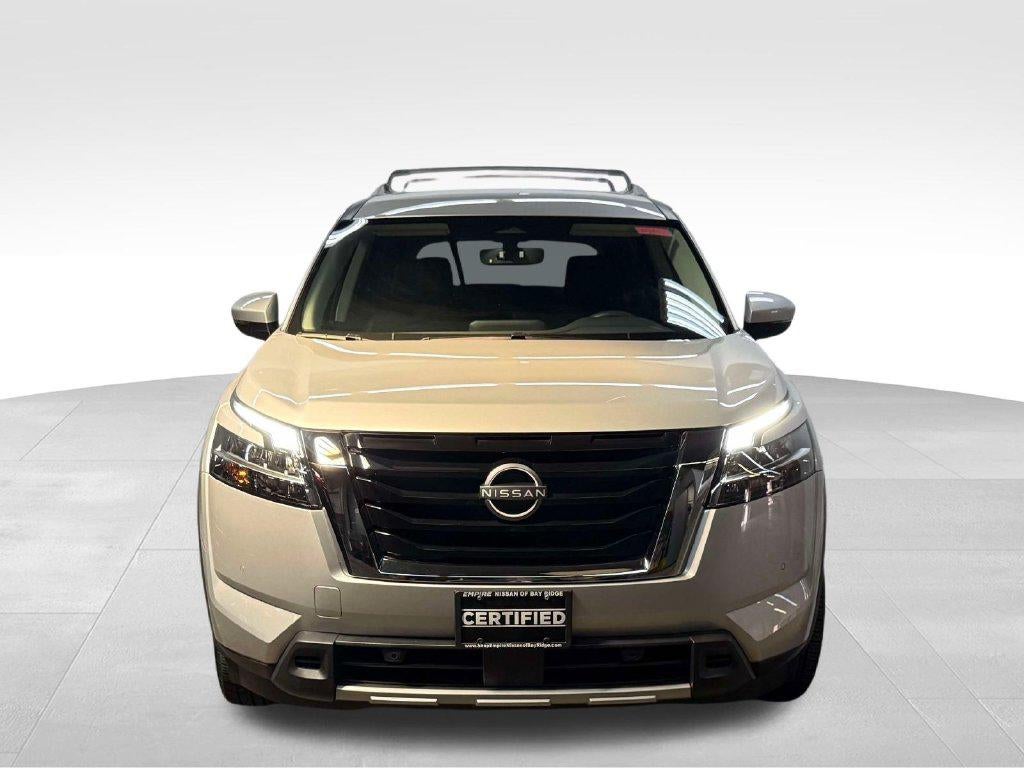 2024 Nissan Pathfinder SL 4WD
