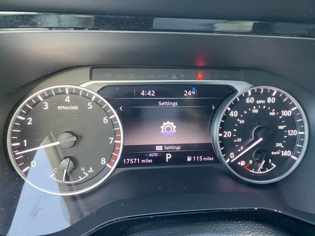 2025 Nissan Pathfinder SL 4WD