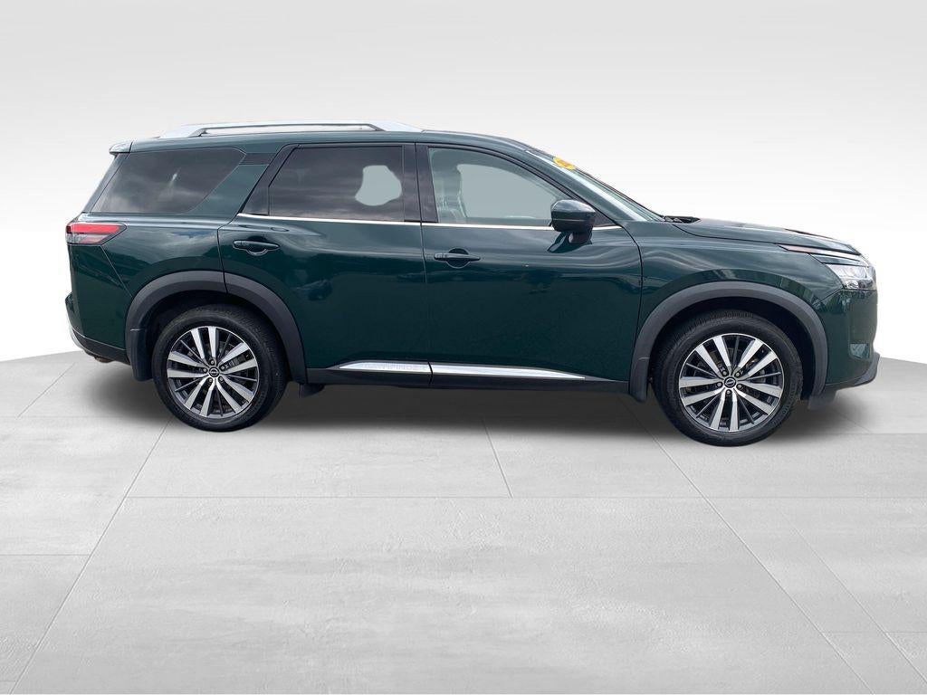 2022 Nissan Pathfinder Platinum 4WD