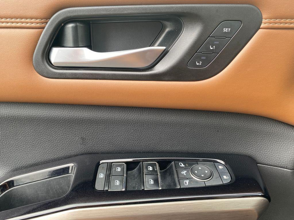 2022 Nissan Pathfinder Platinum 4WD