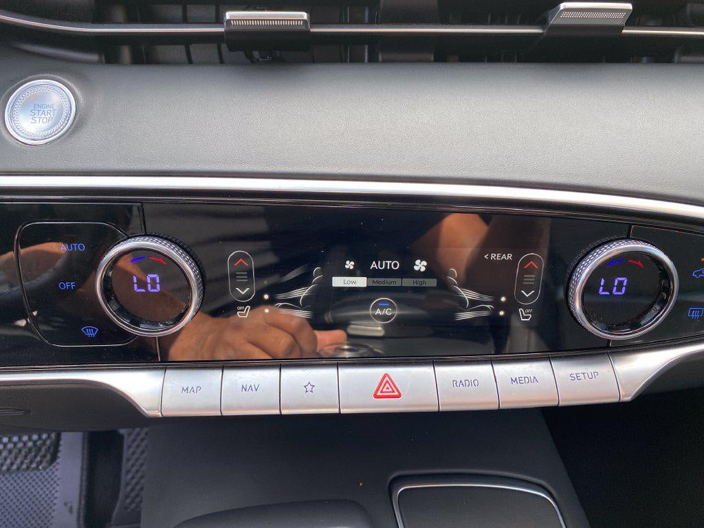 2025 Genesis GV70 2.5T AWD