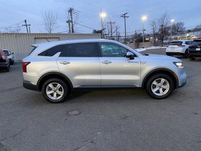 2022 Kia Sorento LX