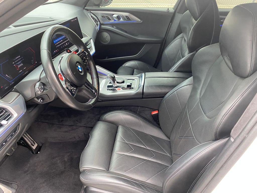 2024 BMW XM Base
