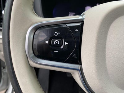 2024 Volvo S60 B5 Plus Dark Theme