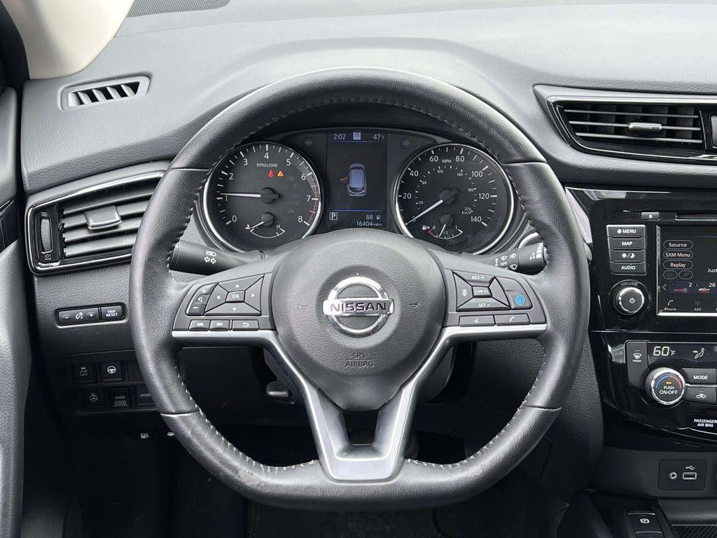 2022 Nissan Rogue Sport SL