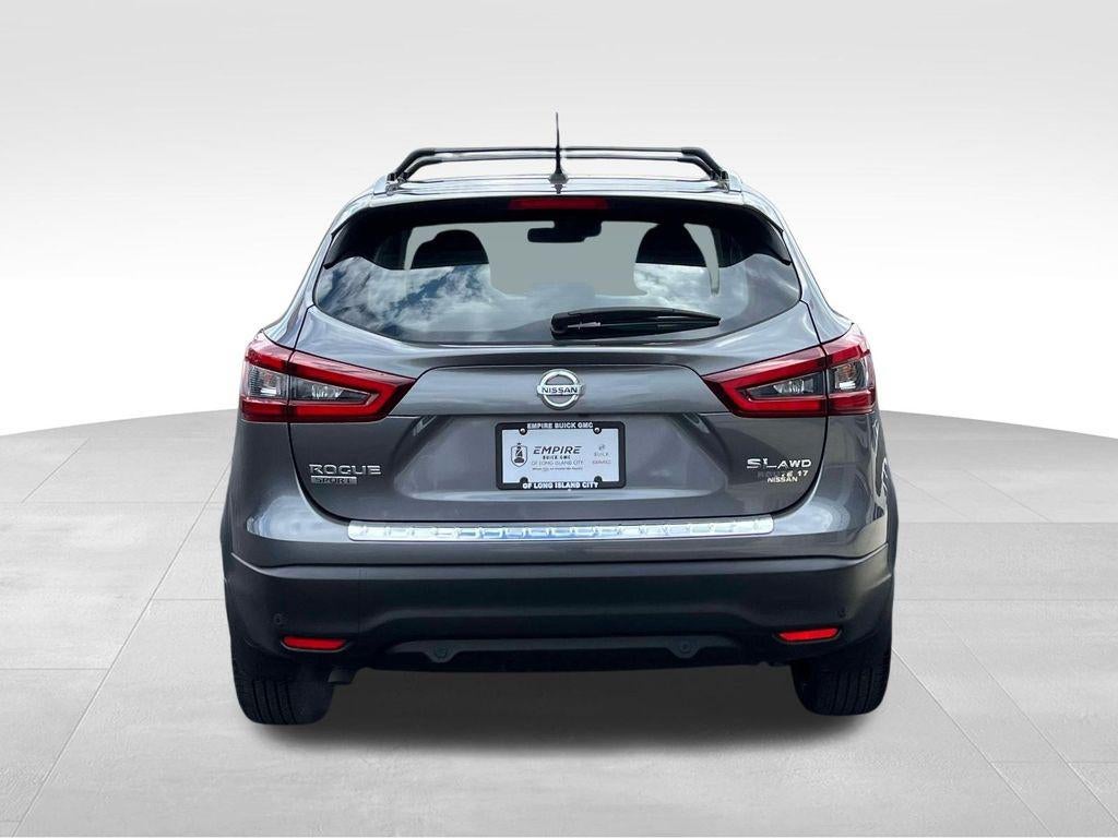 2022 Nissan Rogue Sport SL