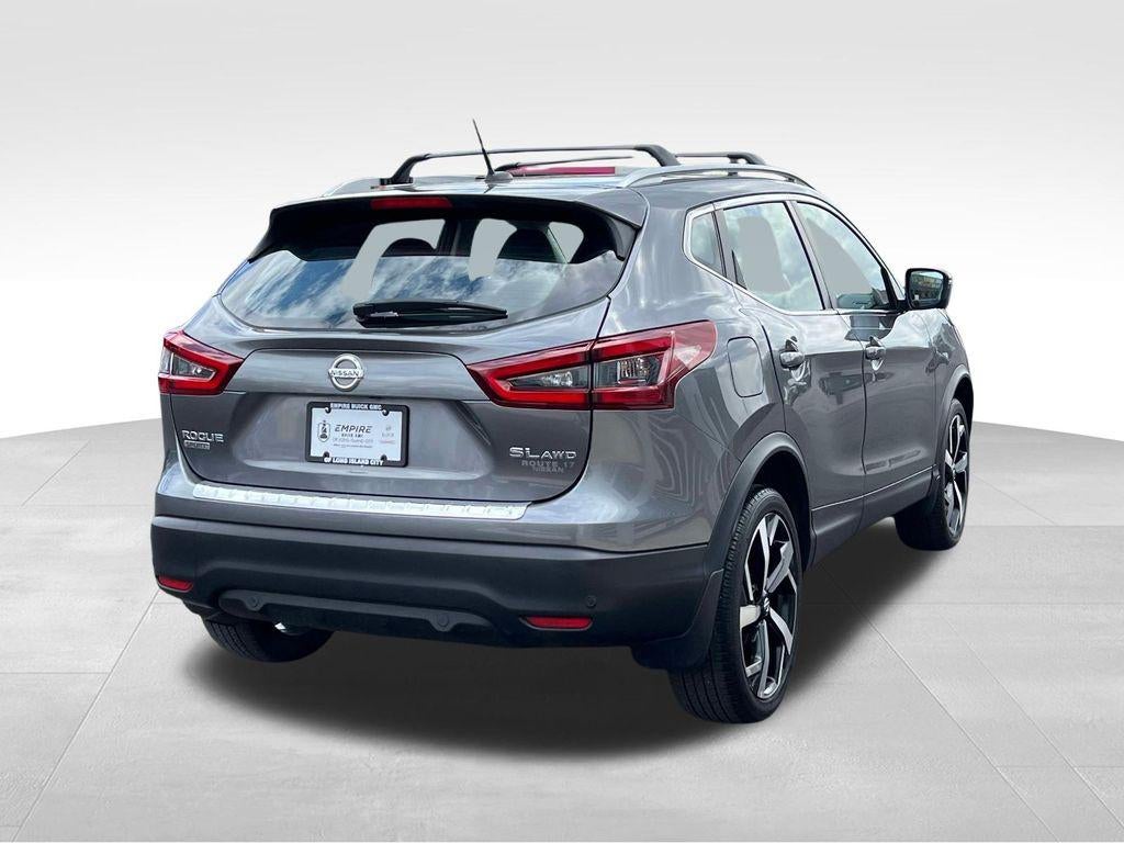 2022 Nissan Rogue Sport SL