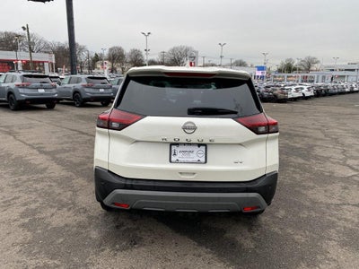 2023 Nissan Rogue SV FWD
