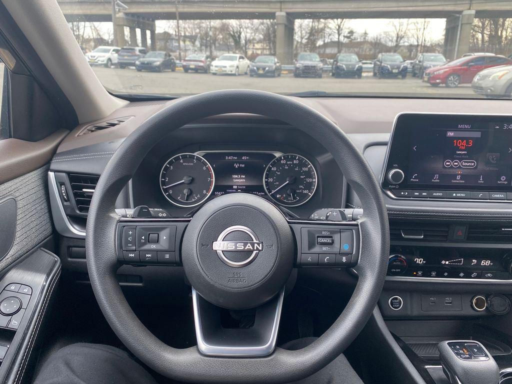 2023 Nissan Rogue SV FWD