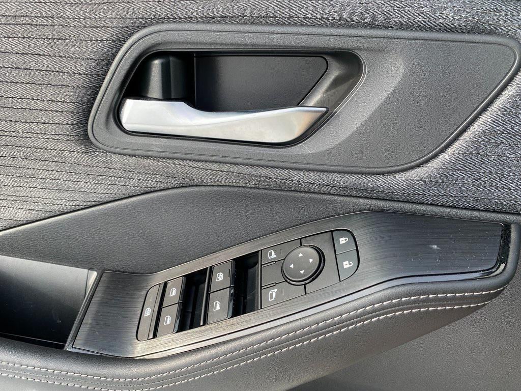 2022 Nissan Rogue SV Intelligent AWD