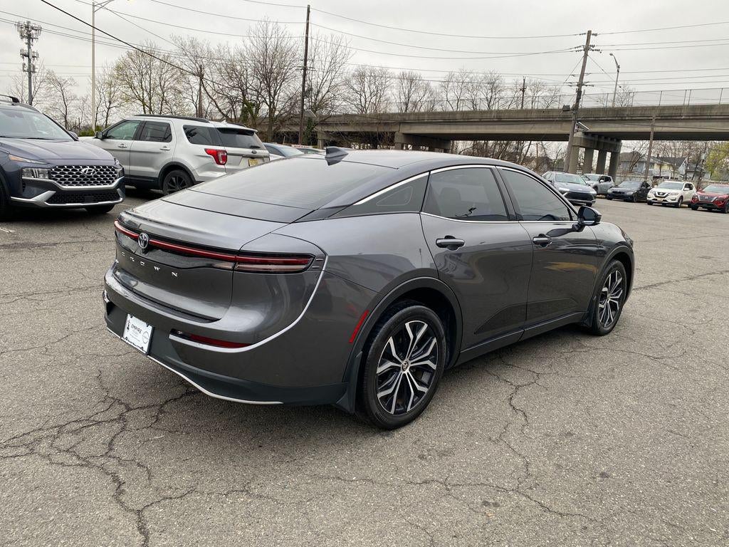 2023 Toyota Crown XLE