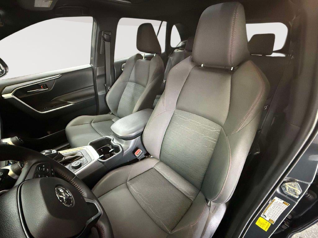 2024 Toyota RAV4 Prime SE